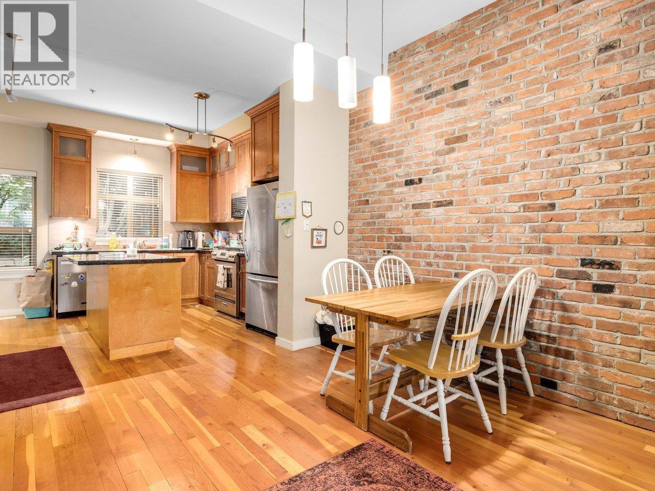 121 250 Salter Street, New Westminster, British Columbia  V3M 0B7 - Photo 4 - R3058943