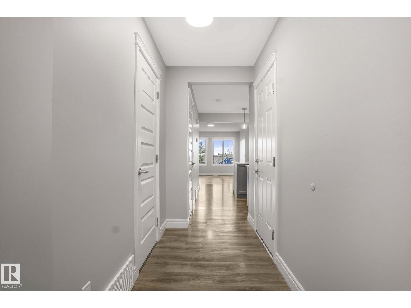7615 Koruluk Pl Sw, Edmonton, Alberta  T6W 4R7 - Photo 4 - E4462374