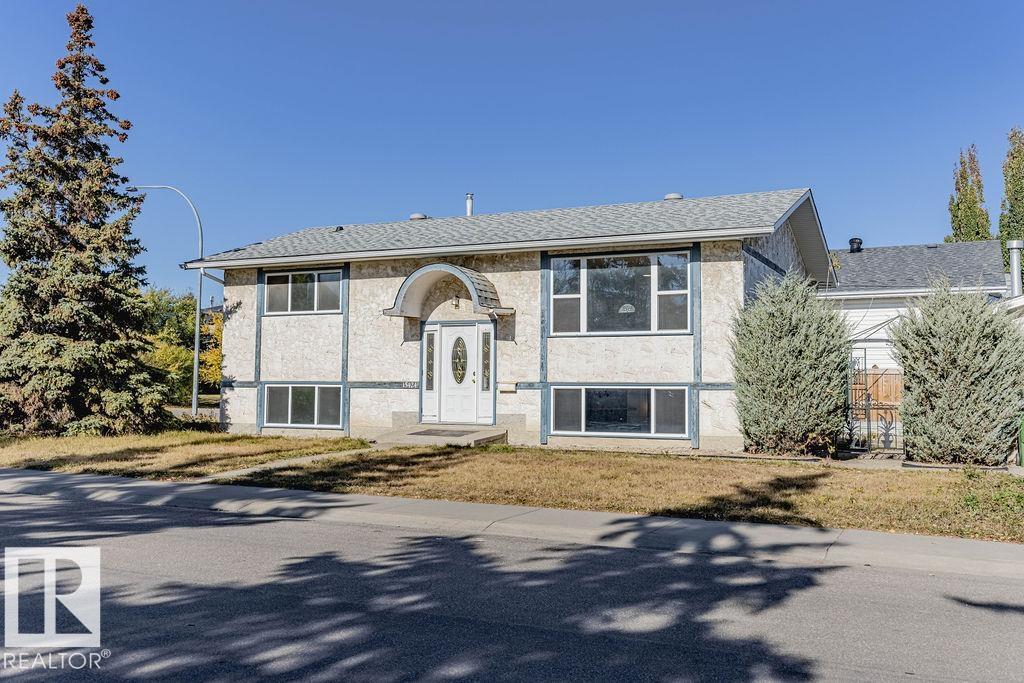 15424 99 AV NW, Edmonton, Alberta