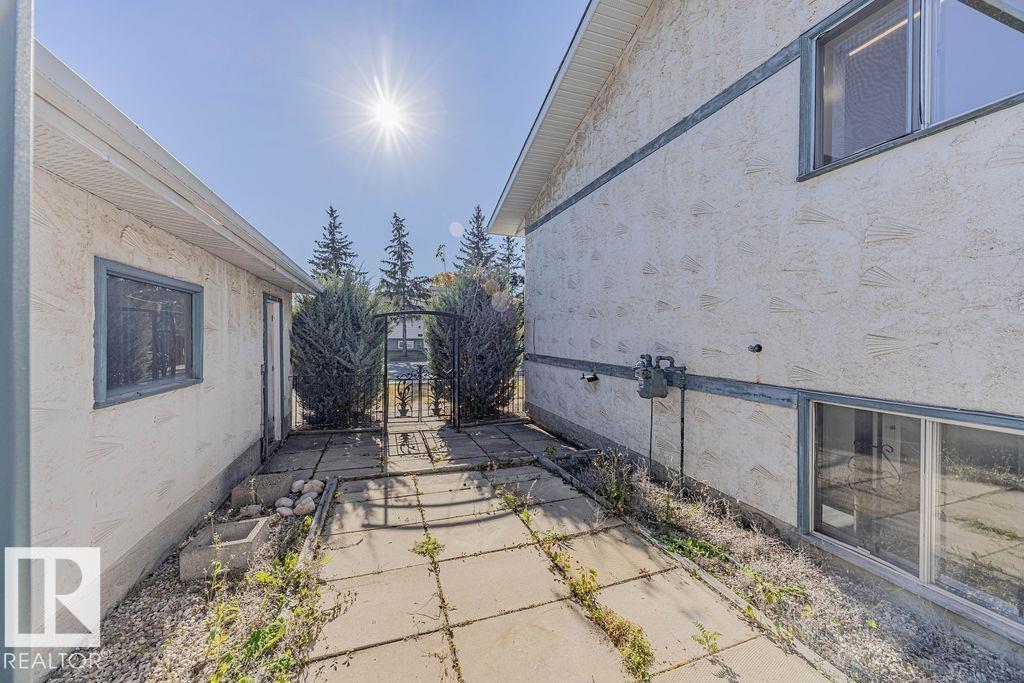 15424 99 Av Nw, Edmonton, Alberta  T5P 4K5 - Photo 37 - E4462376