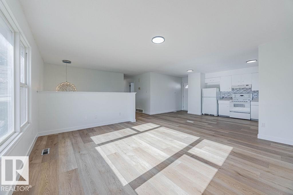 15424 99 Av Nw, Edmonton, Alberta  T5P 4K5 - Photo 6 - E4462376