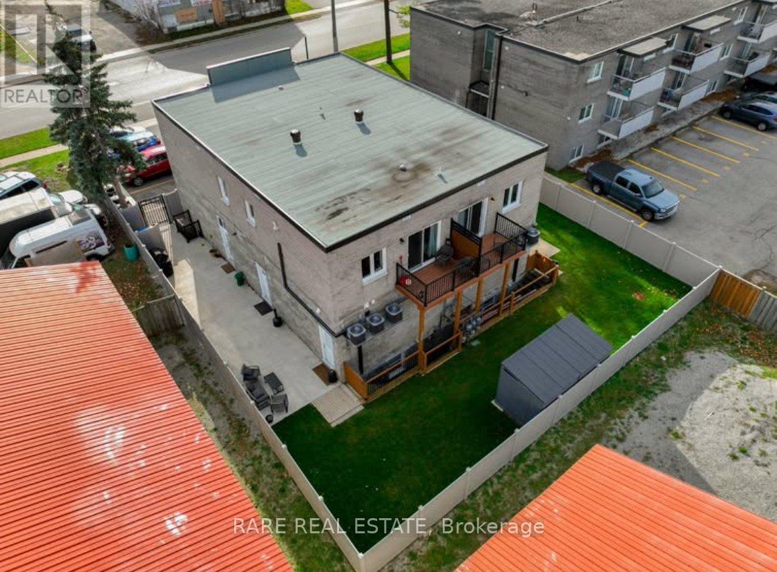4 - 252 Steel Street, Barrie (Grove East), Ontario  L4M 2G9 - Photo 6 - S12466575