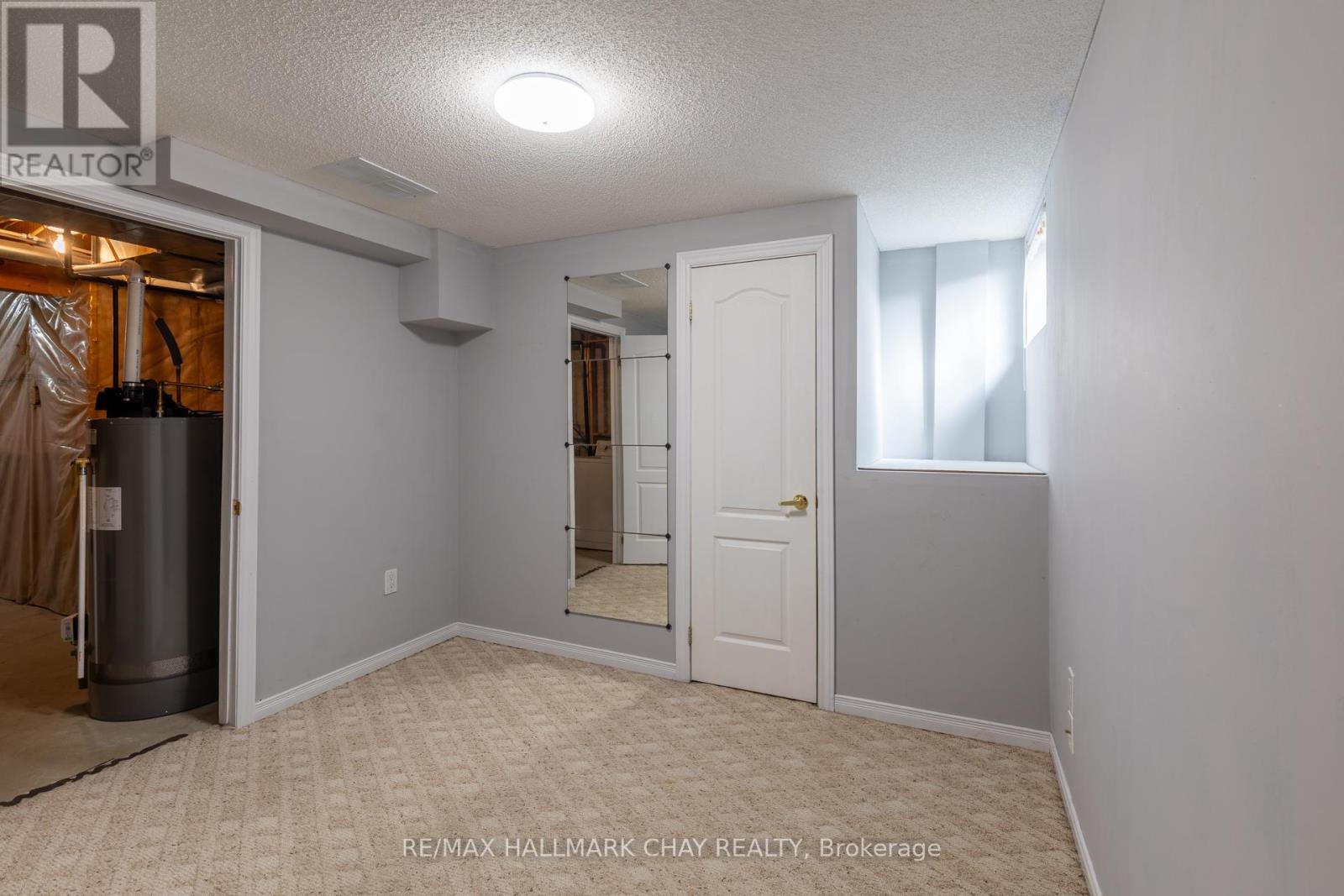 23 Srigley Street, Barrie, Ontario  L4N 0L9 - Photo 18 - S12466665