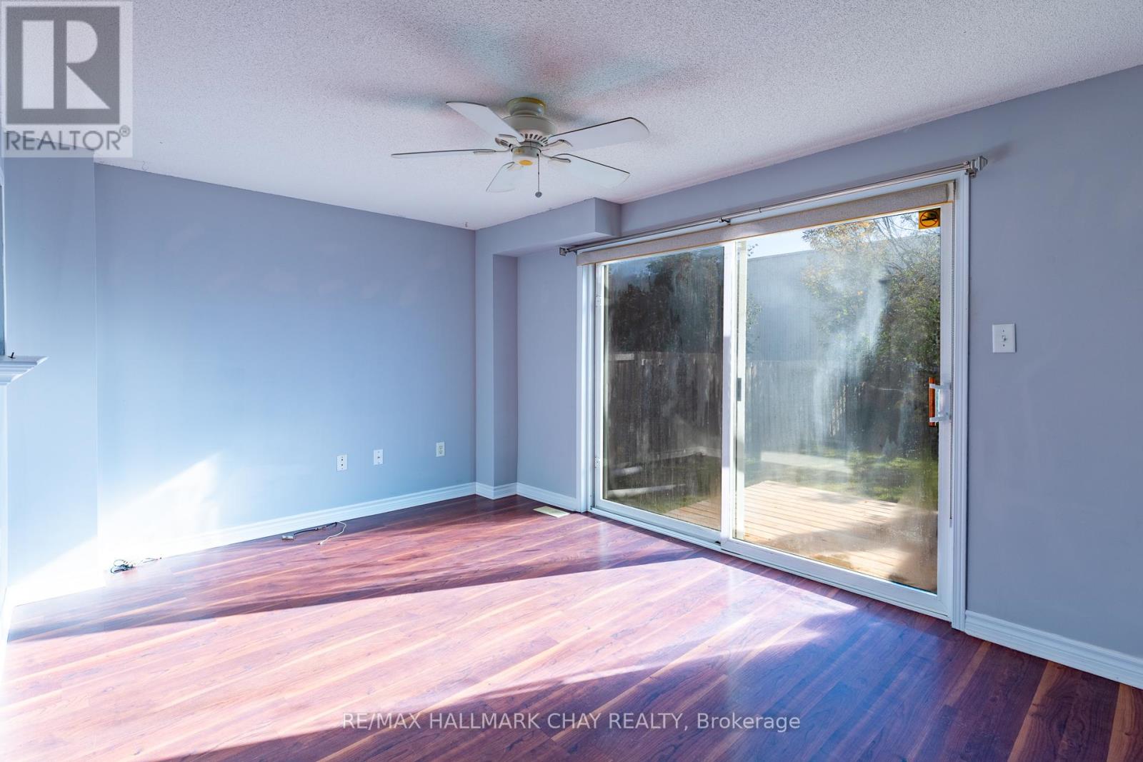 23 Srigley Street, Barrie, Ontario  L4N 0L9 - Photo 8 - S12466665