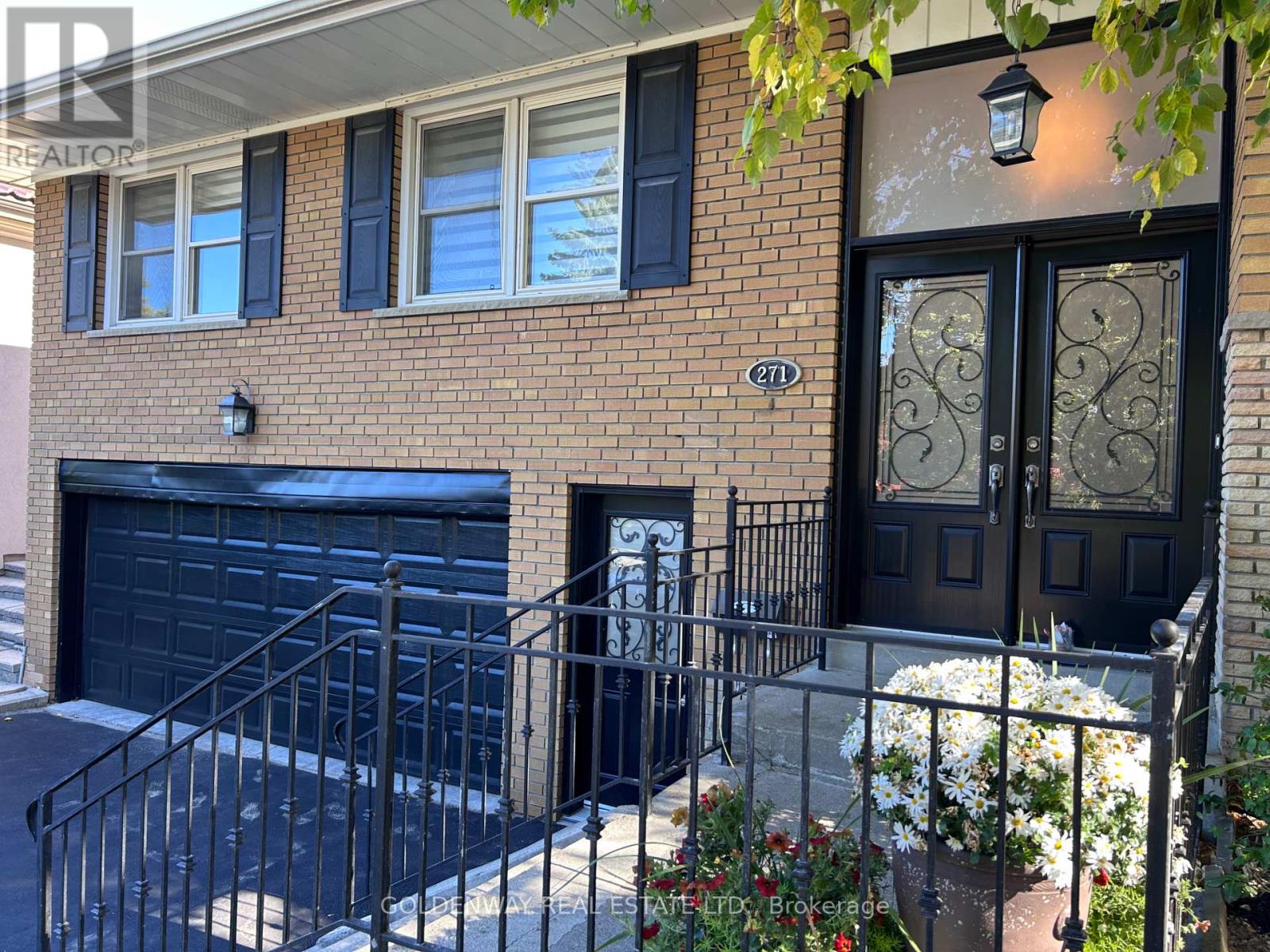 271 IREDALE ROAD, Richmond Hill, Ontario