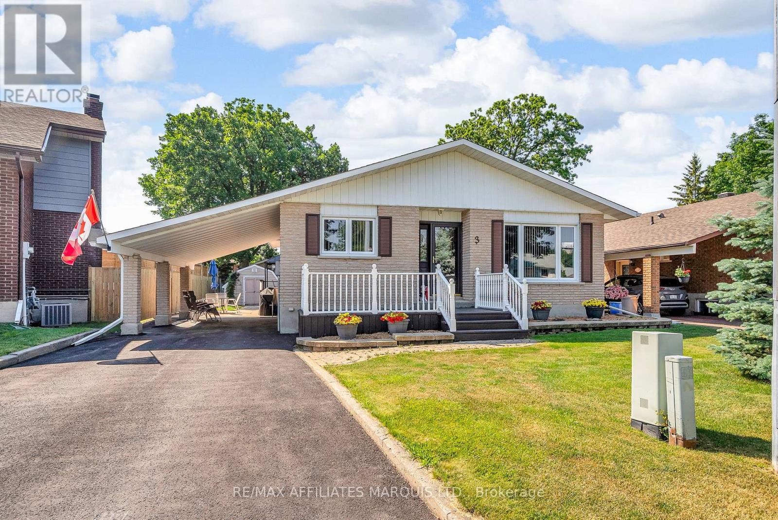 3 Leap Court, Cornwall, Ontario  K6H 6M6 - Photo 1 - X12466714