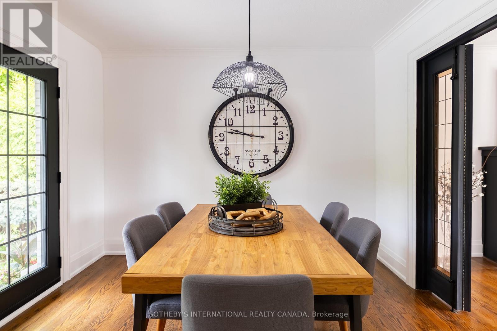 7 Welbrooke Place, Toronto (Islington-City Centre West), Ontario  M9B 5A3 - Photo 10 - W12466571