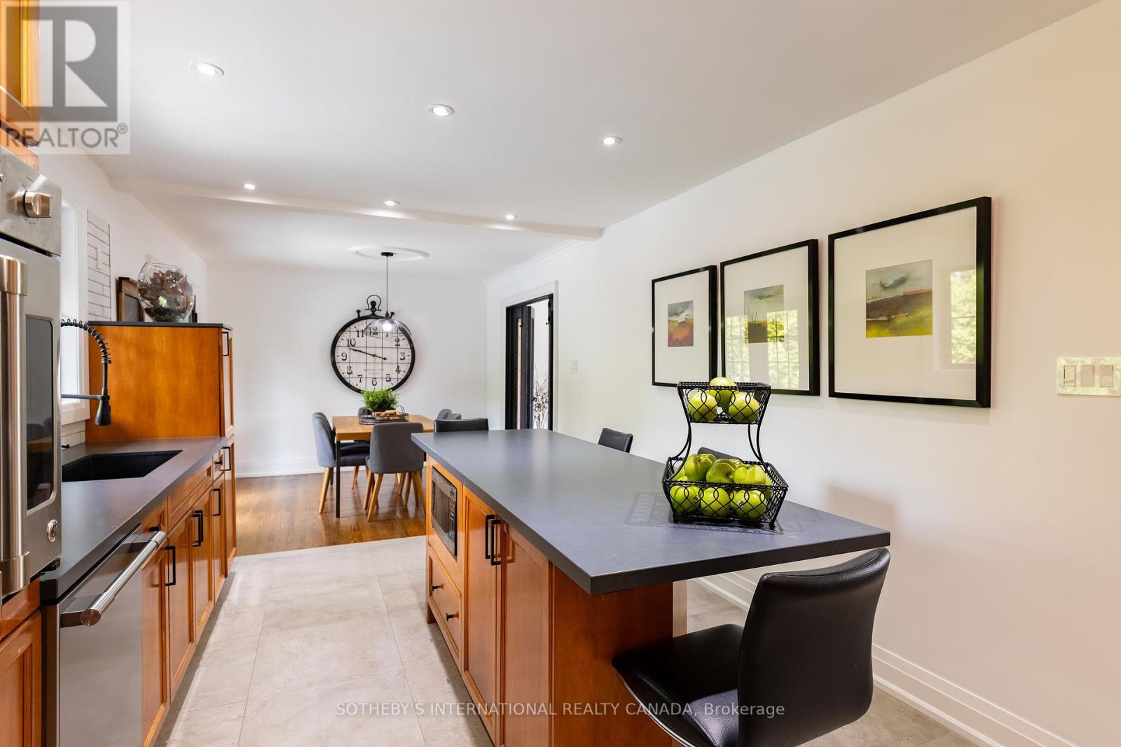 7 Welbrooke Place, Toronto (Islington-City Centre West), Ontario  M9B 5A3 - Photo 13 - W12466571