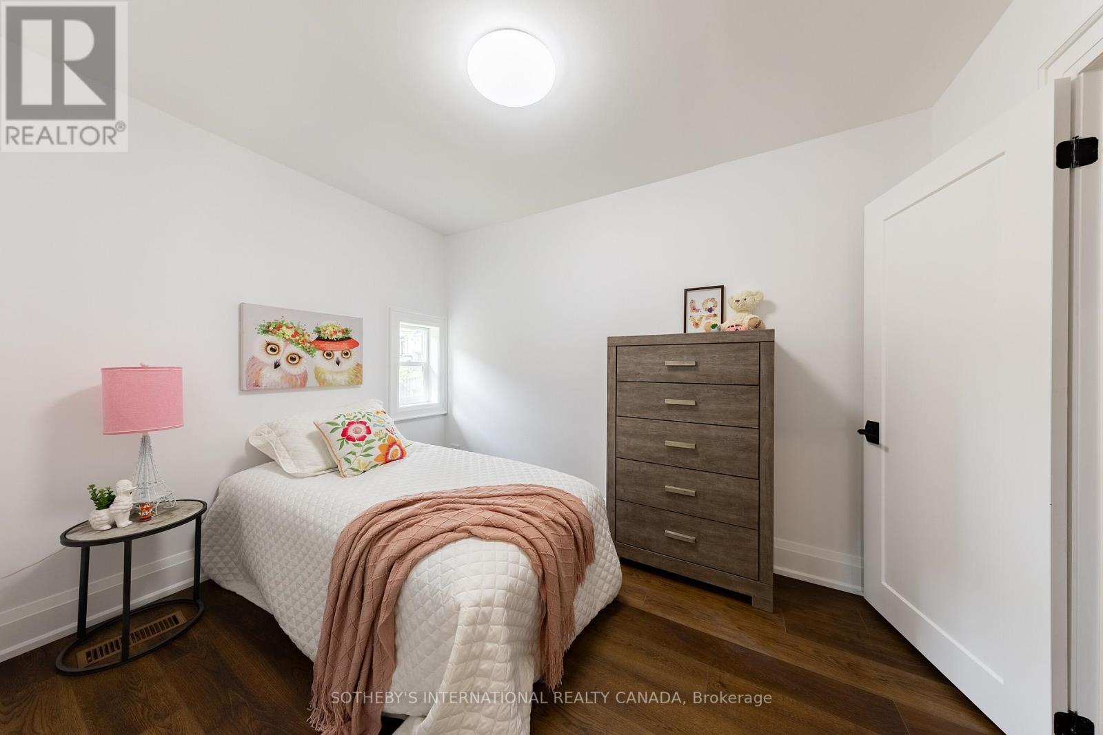 7 Welbrooke Place, Toronto (Islington-City Centre West), Ontario  M9B 5A3 - Photo 19 - W12466571