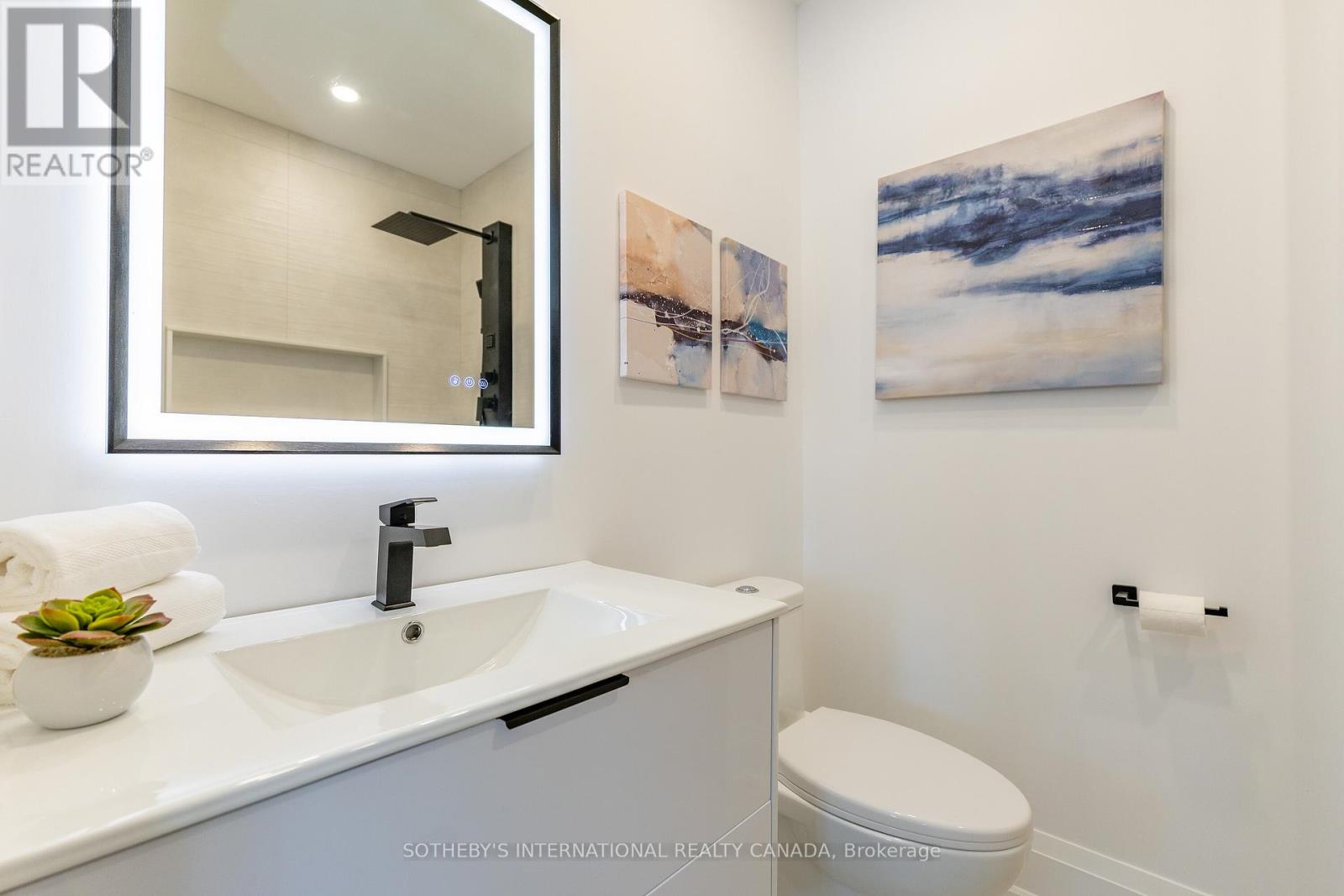7 Welbrooke Place, Toronto (Islington-City Centre West), Ontario  M9B 5A3 - Photo 21 - W12466571