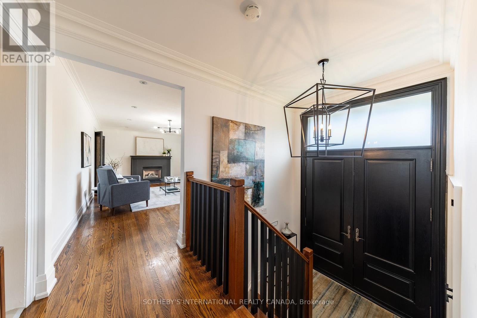 7 Welbrooke Place, Toronto (Islington-City Centre West), Ontario  M9B 5A3 - Photo 3 - W12466571