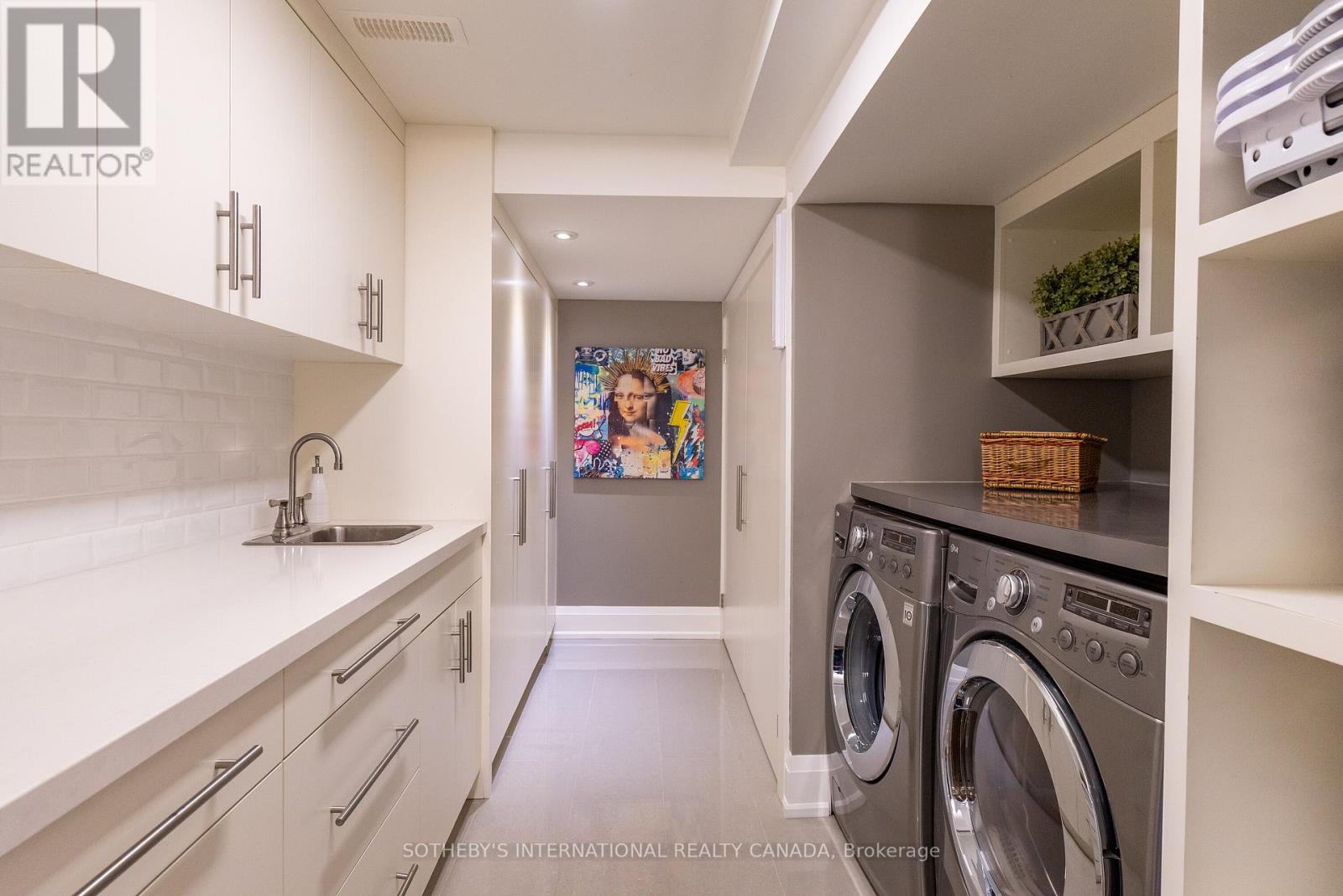 7 Welbrooke Place, Toronto (Islington-City Centre West), Ontario  M9B 5A3 - Photo 34 - W12466571