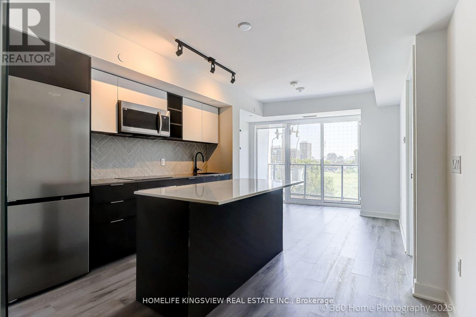 319 - 36 Zorra Street, Toronto, Ontario  M8Z 0G5 - Photo 7 - W12466594