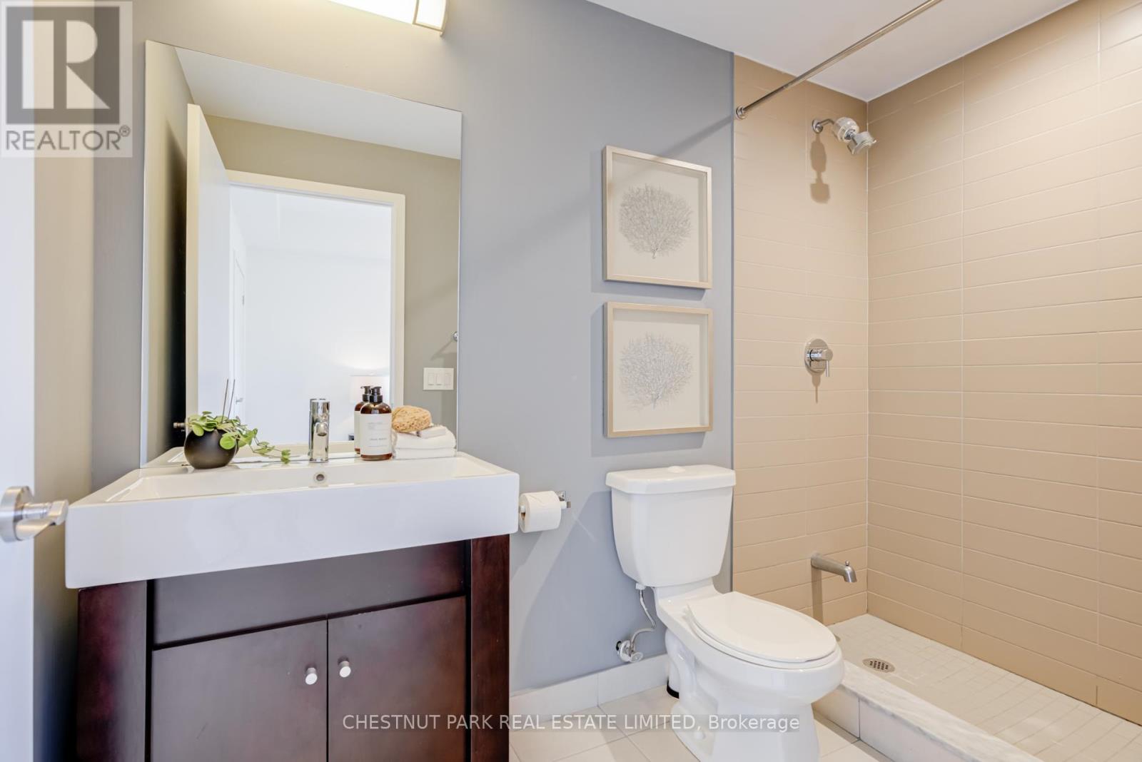 205 - 840 Queens Plate Drive, Toronto, Ontario  M9W 0E7 - Photo 14 - W12466629