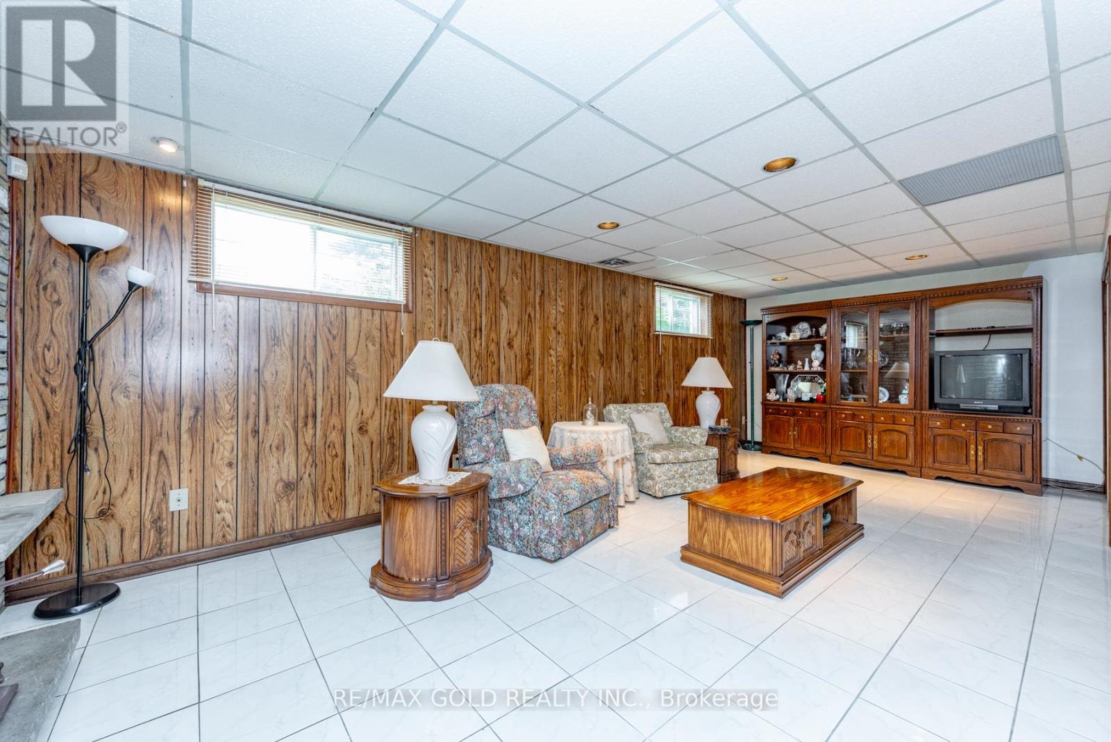 64 Malcolm Crescent, Brampton, Ontario  L6S 3C8 - Photo 25 - W12466630