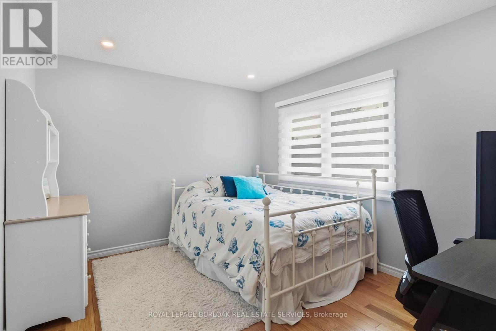 487 White Drive, Milton, Ontario  L9T 4G3 - Photo 18 - W12466637