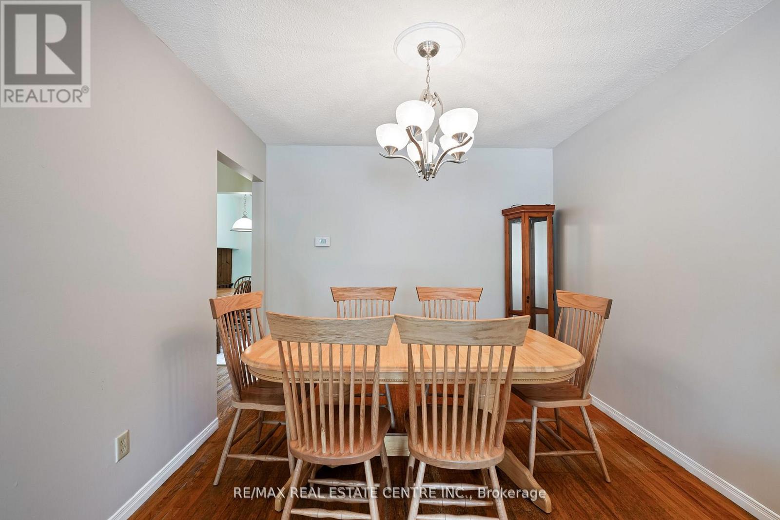 83 Brenda Boulevard, Orangeville, Ontario  L9W 3L3 - Photo 9 - W12466644