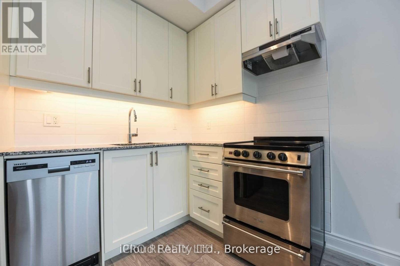 910 - 1050 Main Street E, Milton, Ontario  L9T 9M3 - Photo 9 - W12466661