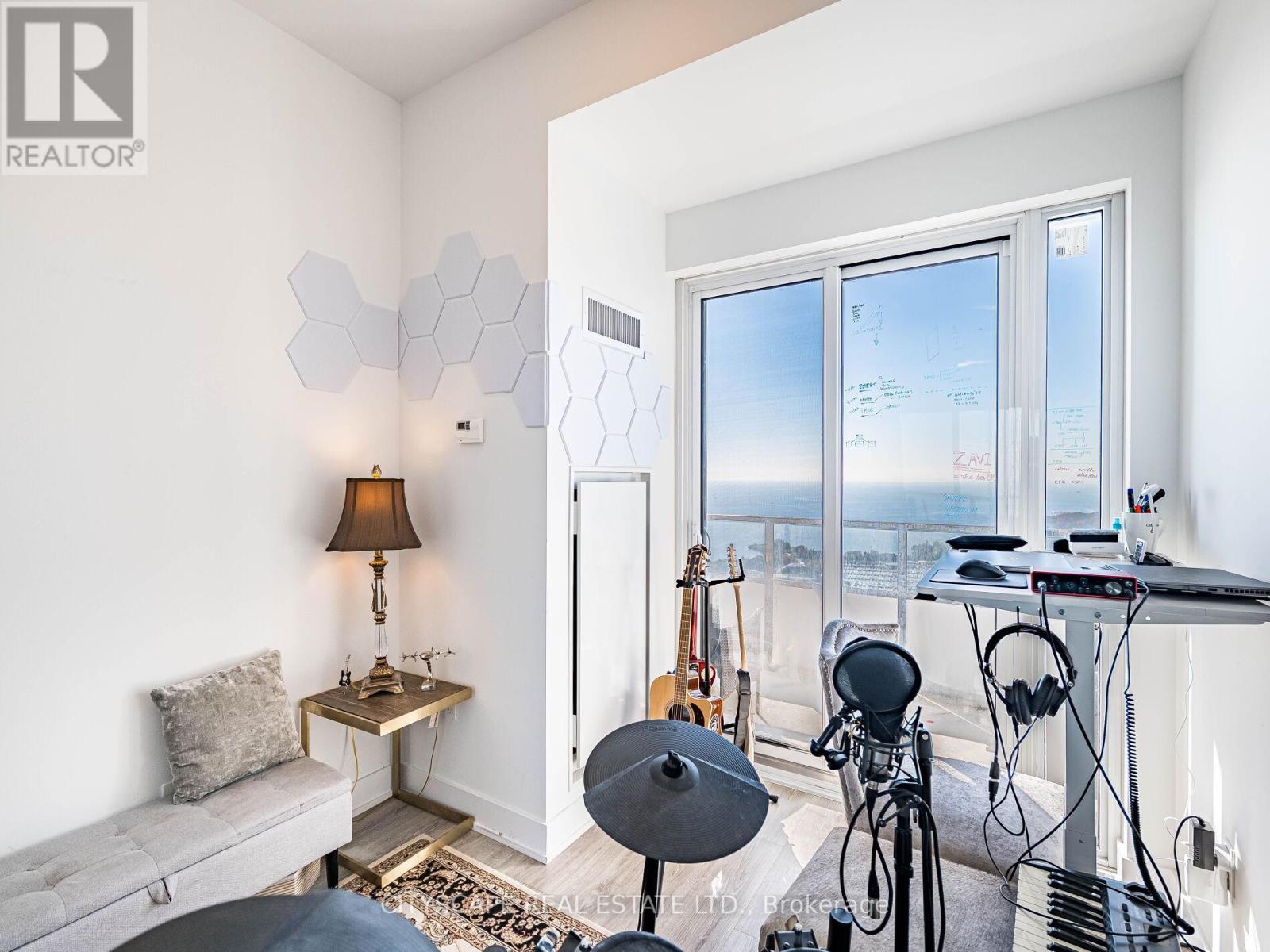 4410 - 20 Shore Breeze Drive, Toronto, Ontario  M8V 1A1 - Photo 28 - W12466666