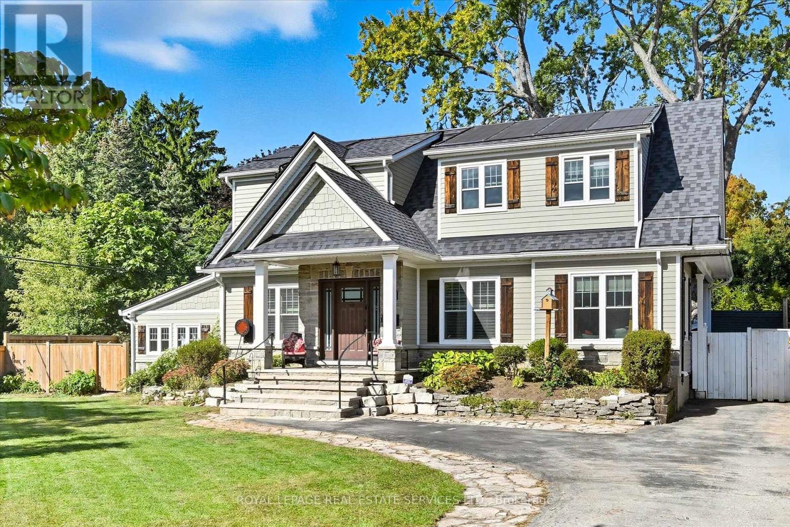 677 GREENWOOD DRIVE, Burlington, Ontario