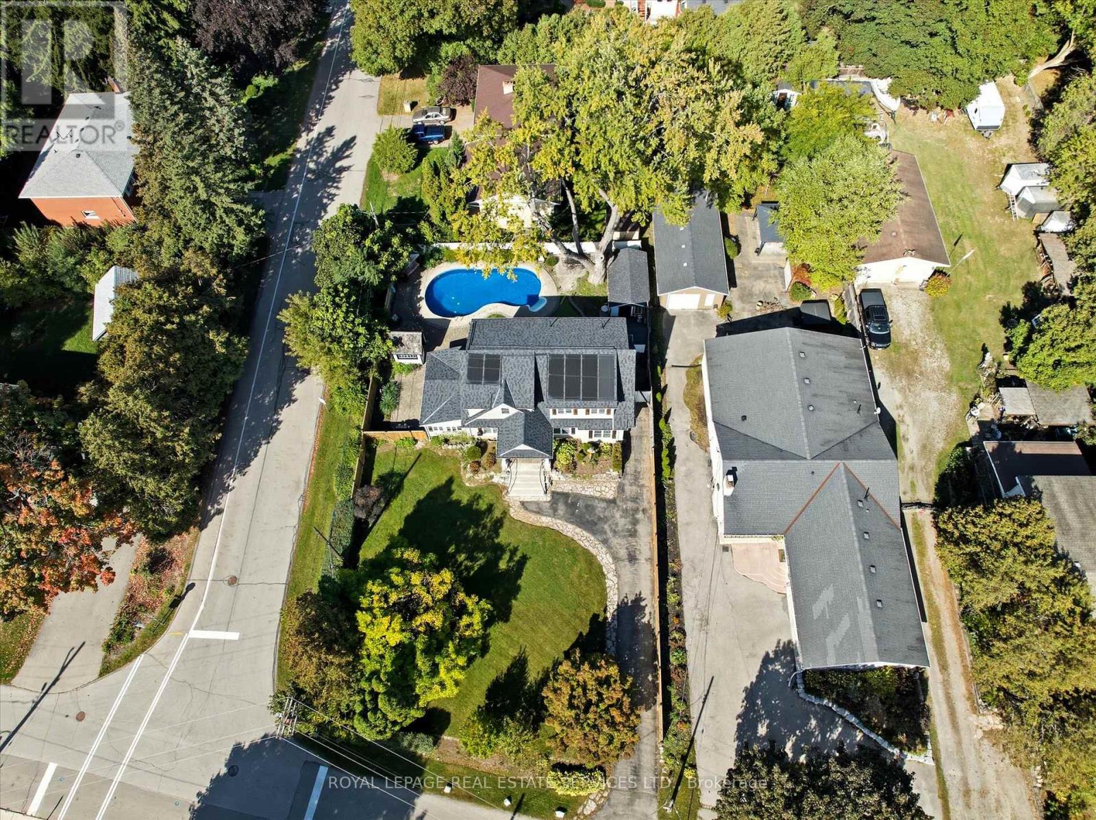 677 Greenwood Drive, Burlington, Ontario  L7T 3P4 - Photo 45 - W12466669