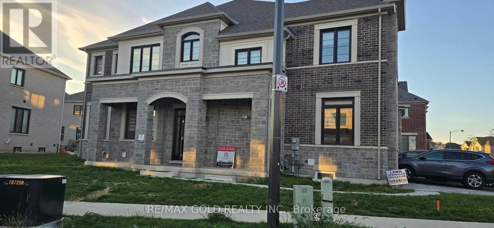 1442 Watercress Way, Milton, Ontario  L9E 1T8 - Photo 3 - W12466691