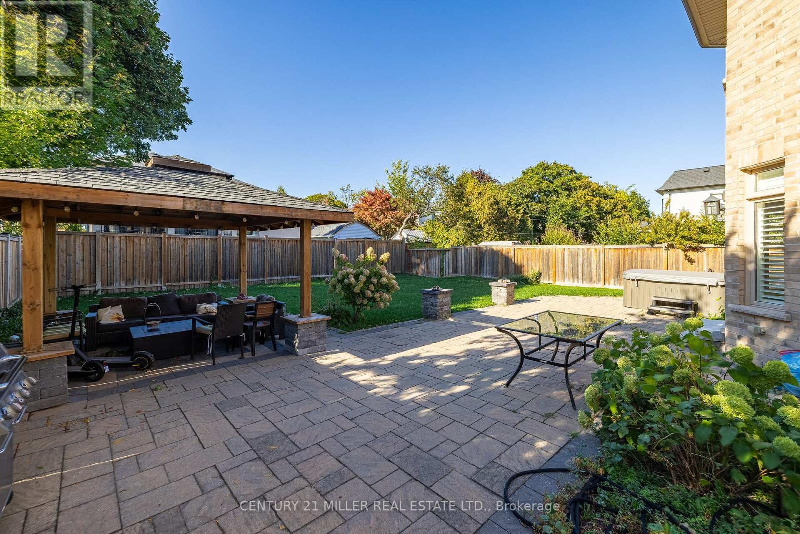 123 Mayfield Drive, Oakville, Ontario  L6H 1K6 - Photo 28 - W12466693