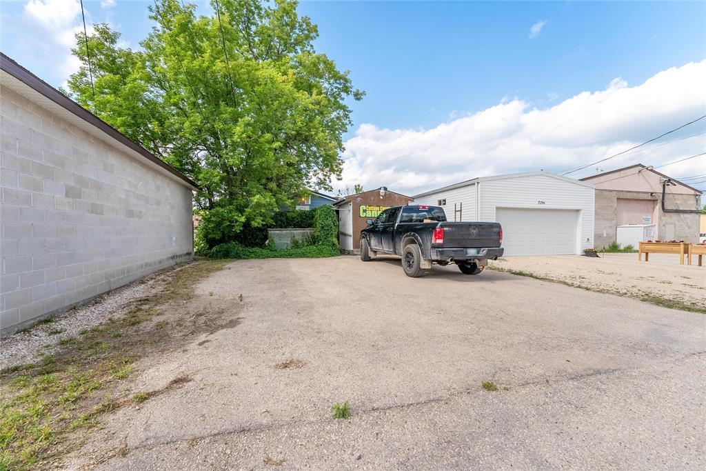 724 Park Avenue, Beausejour, Manitoba  R0E 0C0 - Photo 30 - 202526757