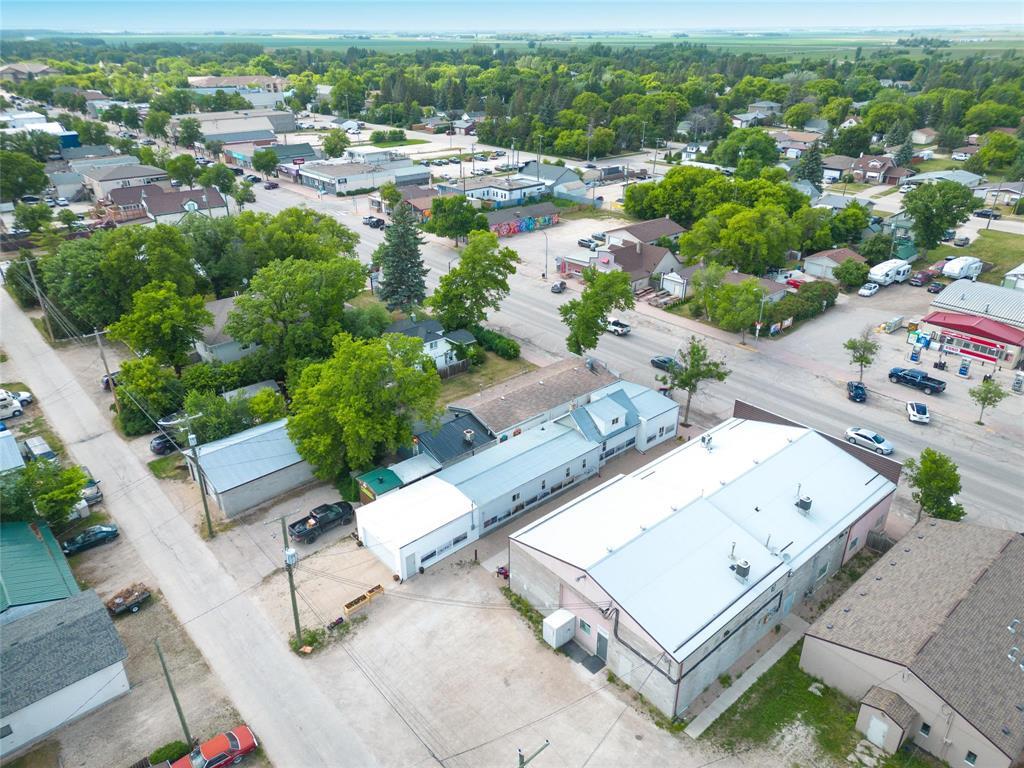 724 Park Avenue, Beausejour, Manitoba  R0E 0C0 - Photo 5 - 202526757