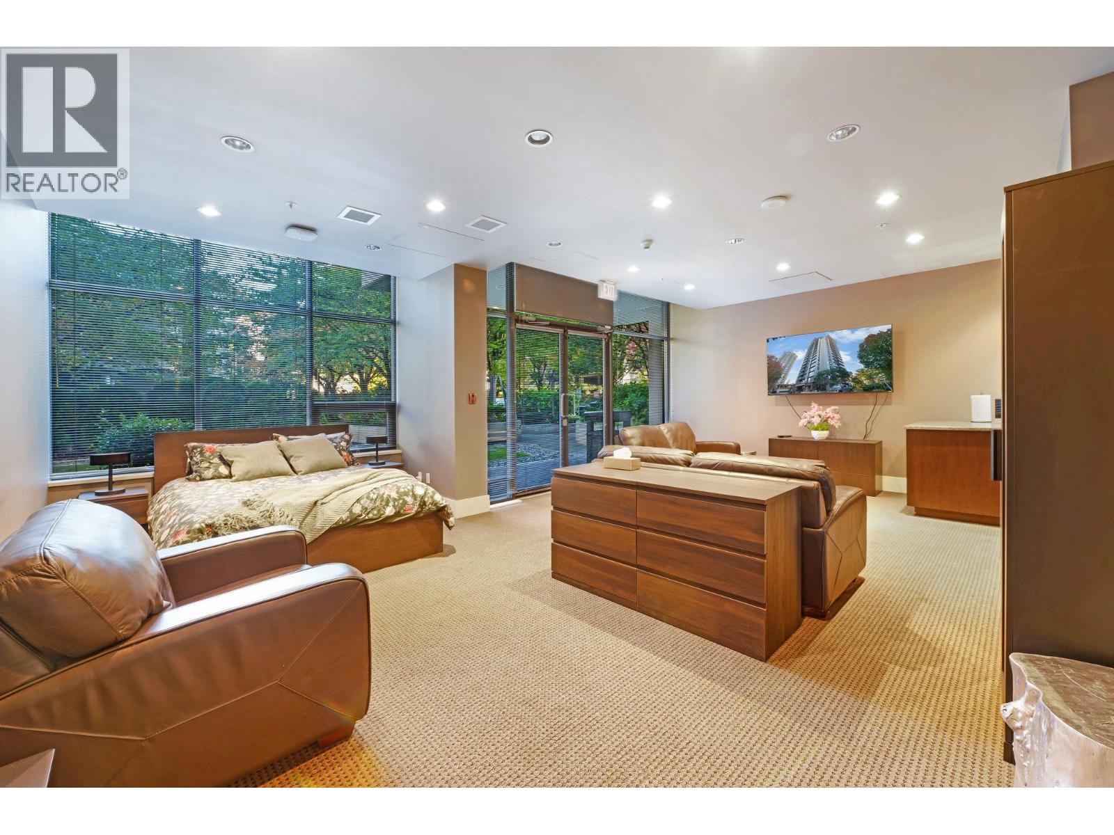 903 2959 Glen Drive, Coquitlam, British Columbia  V3B 0B8 - Photo 22 - R3058269