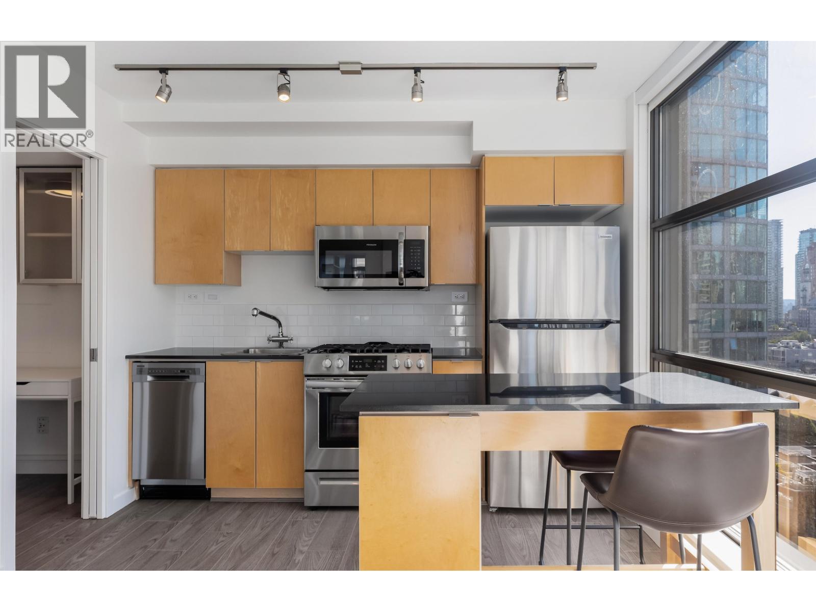 1801 989 Beatty Street, Vancouver, British Columbia  V6Z 3C2 - Photo 8 - R3059143