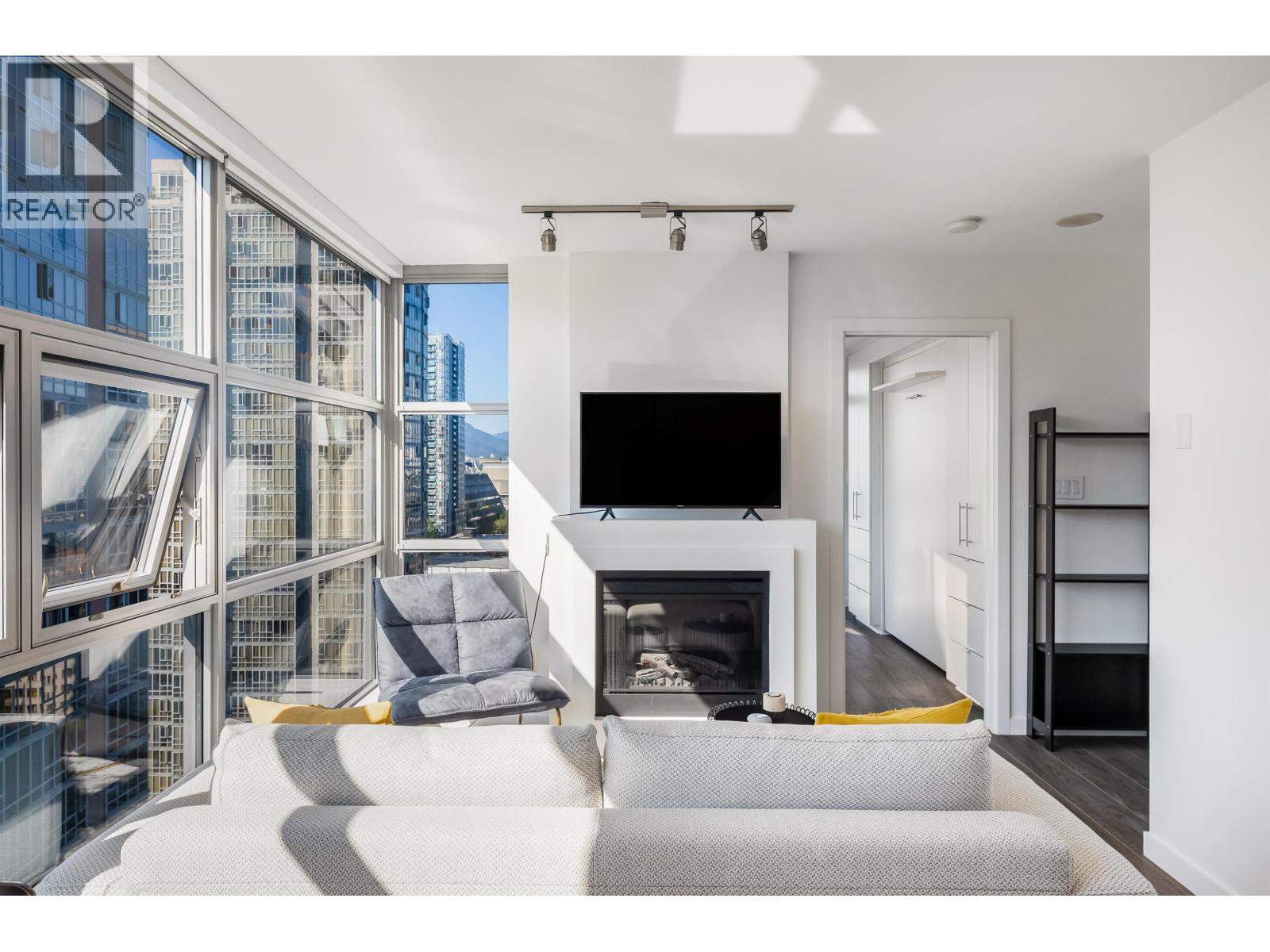 1801 989 Beatty Street, Vancouver, British Columbia  V6Z 3C2 - Photo 3 - R3059143