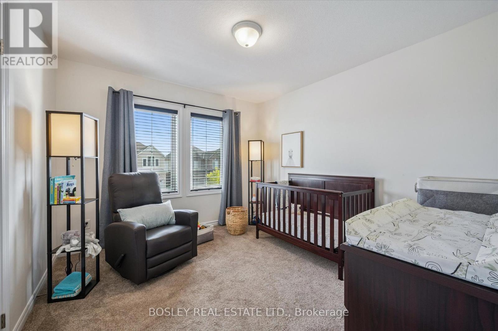 238 Vincent Drive, North Dumfries, Ontario  N0B 1E0 - Photo 22 - X12466671