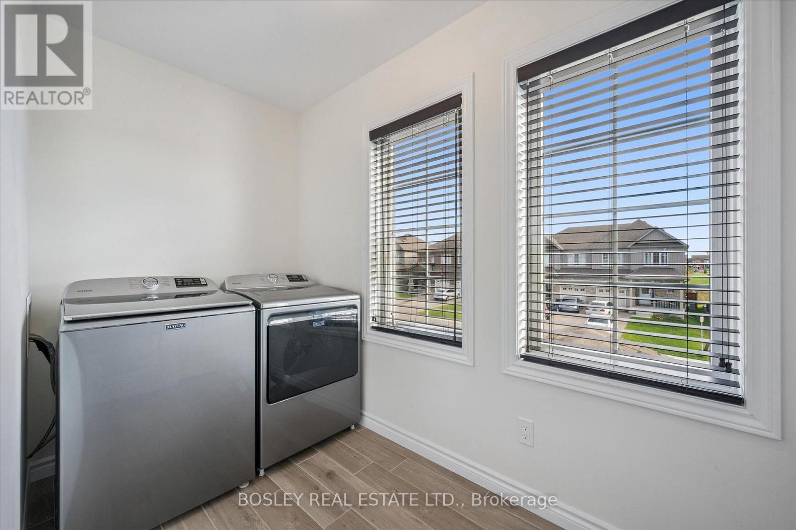 238 Vincent Drive, North Dumfries, Ontario  N0B 1E0 - Photo 29 - X12466671