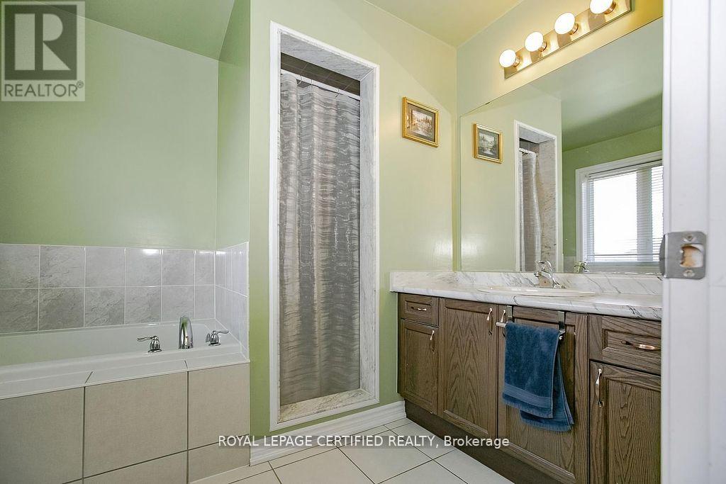 102 Elm Street, Southgate, Ontario  N0C 1B0 - Photo 30 - X12466689