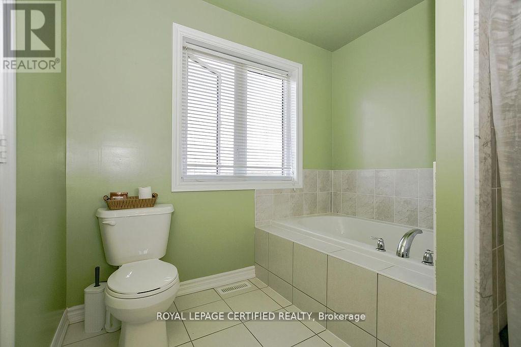 102 Elm Street, Southgate, Ontario  N0C 1B0 - Photo 31 - X12466689
