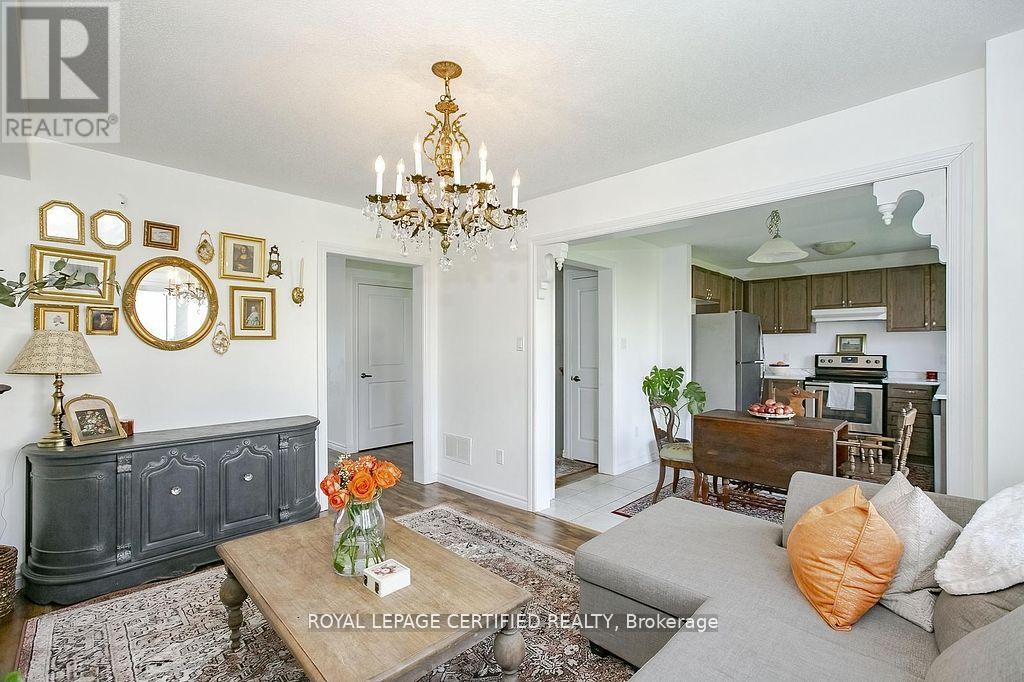 102 Elm Street, Southgate, Ontario  N0C 1B0 - Photo 41 - X12466689