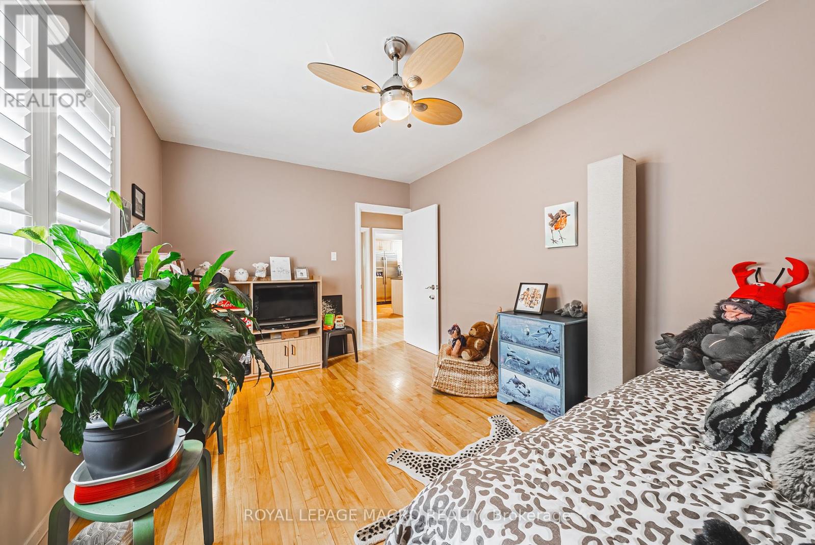 31 Buchanan Street, Hamilton, Ontario  L9A 2V7 - Photo 20 - X12466702