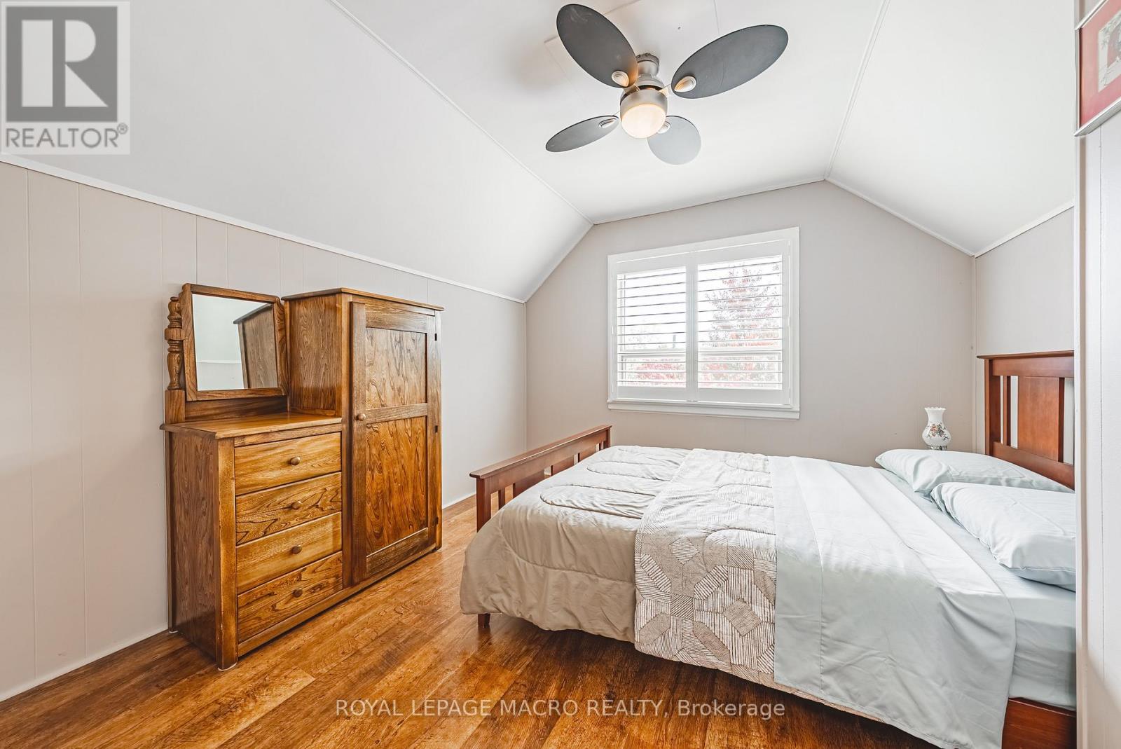 31 Buchanan Street, Hamilton, Ontario  L9A 2V7 - Photo 26 - X12466702
