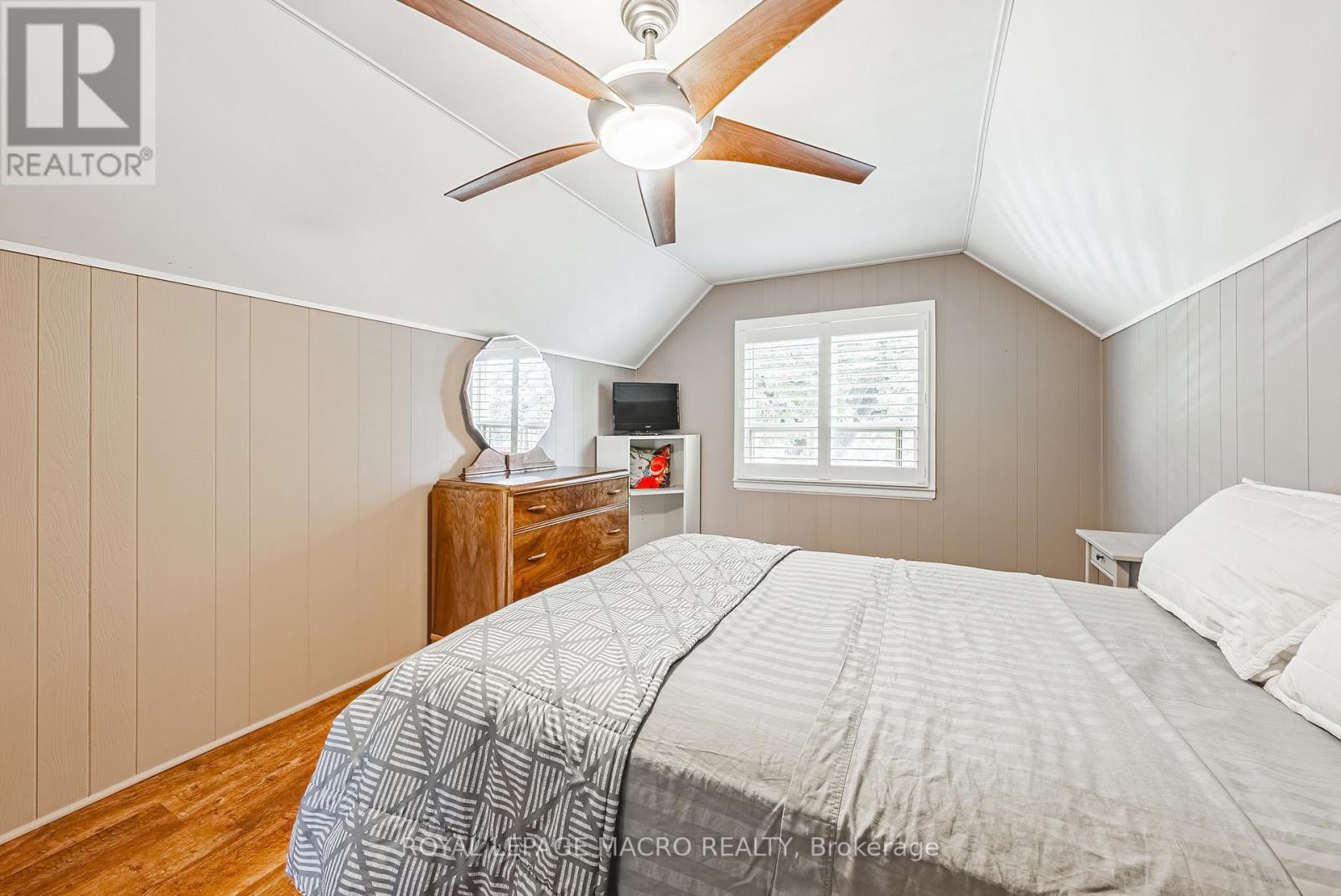 31 Buchanan Street, Hamilton, Ontario  L9A 2V7 - Photo 30 - X12466702