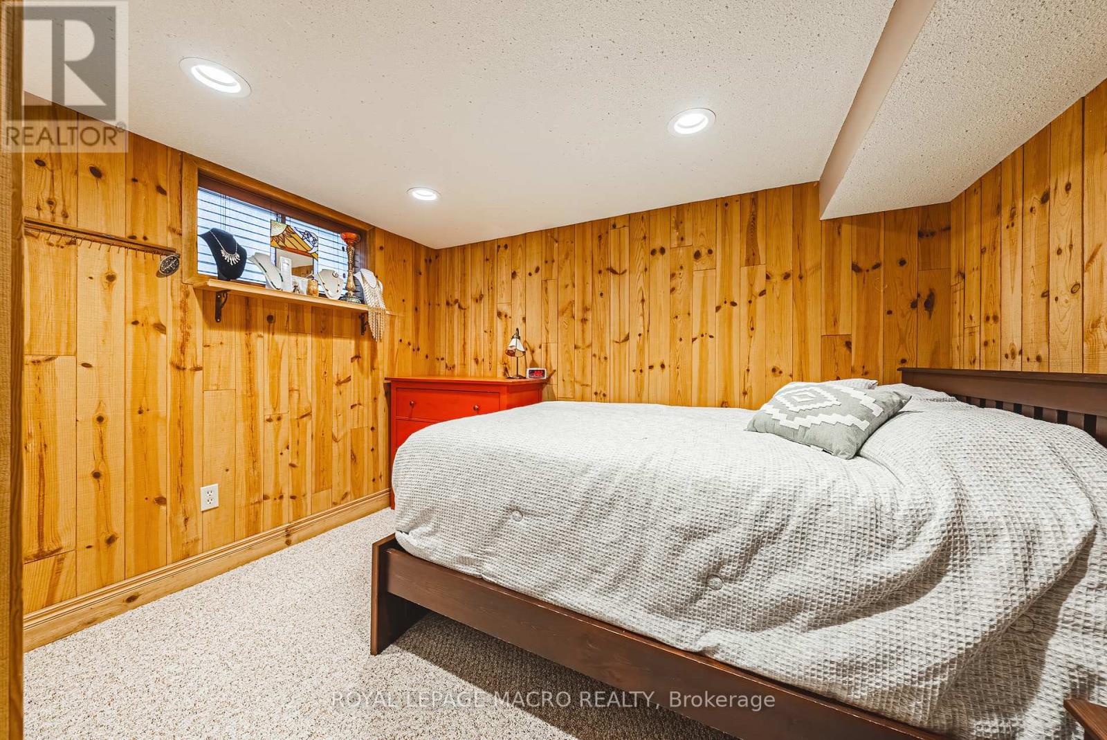 31 Buchanan Street, Hamilton, Ontario  L9A 2V7 - Photo 36 - X12466702