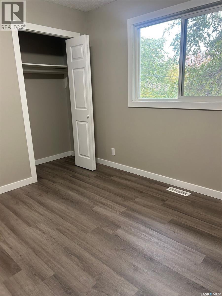 622 Pacific Avenue, Kerrobert, Saskatchewan  S0L 1R0 - Photo 14 - SK020907