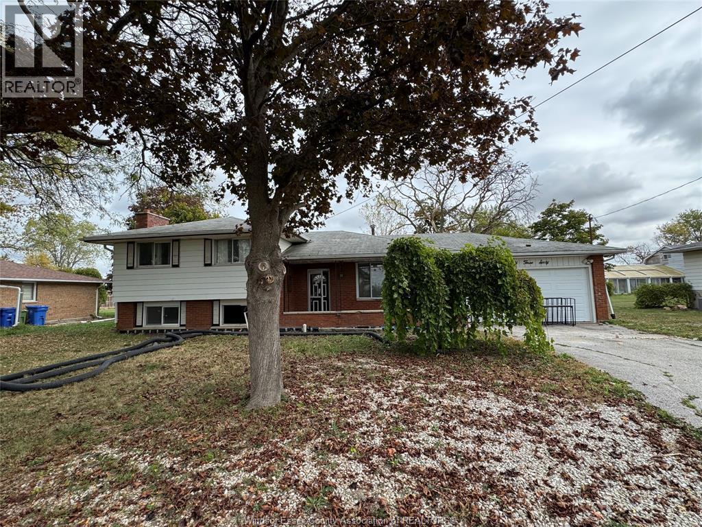 MLS# 25026364: 5360 HURON CHURCH LINE ROAD, LaSalle, Canada