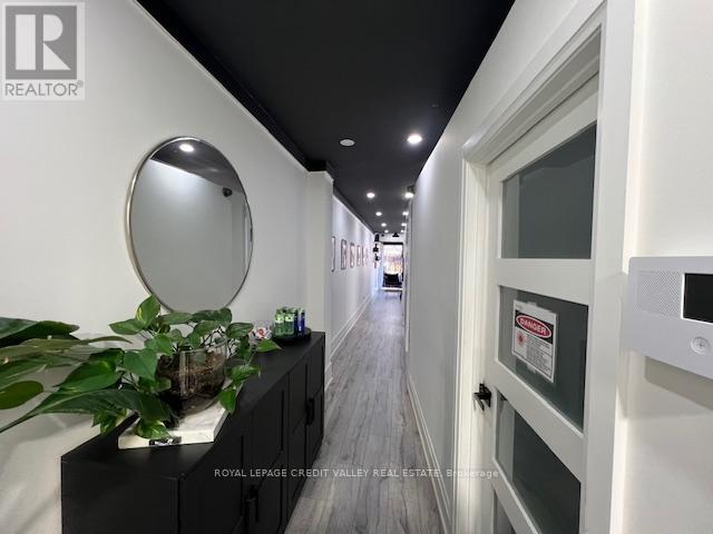 77 Main Street N, Brampton, Ontario L6Y 1M9 - Photo 15 - W12463233