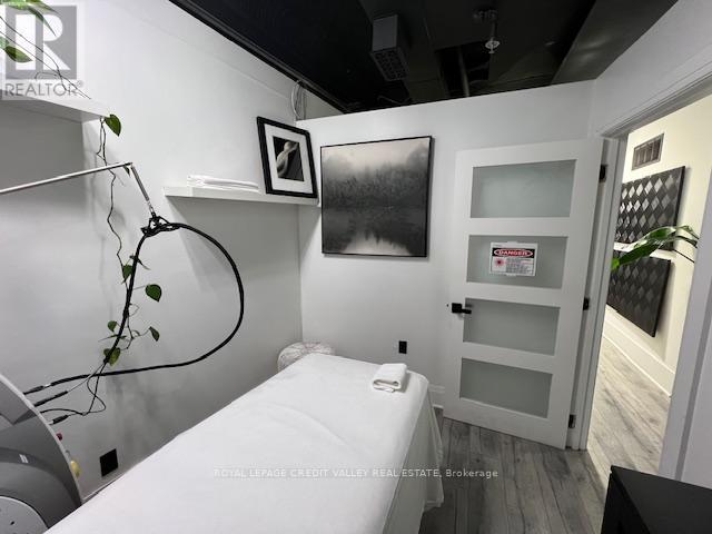 77 Main Street N, Brampton, Ontario L6Y 1M9 - Photo 14 - W12463233