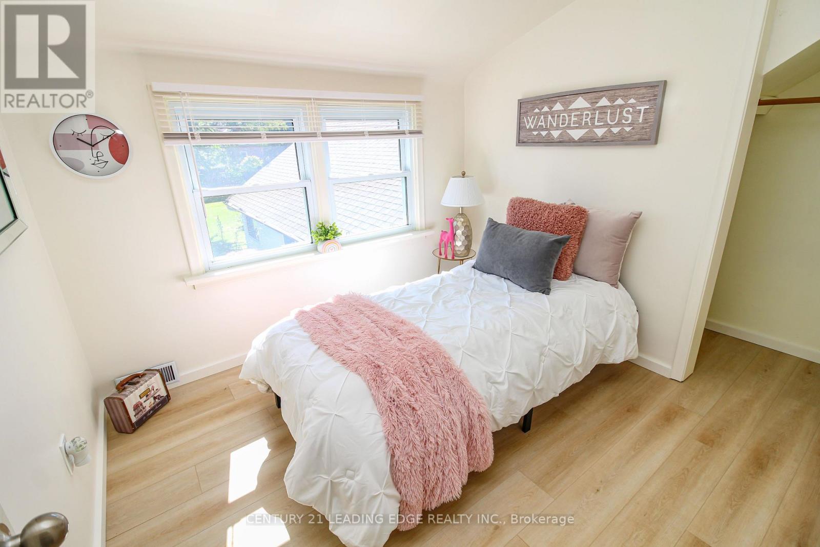121 Northview Avenue, Whitby, Ontario  L1N 2G8 - Photo 12 - E12438844