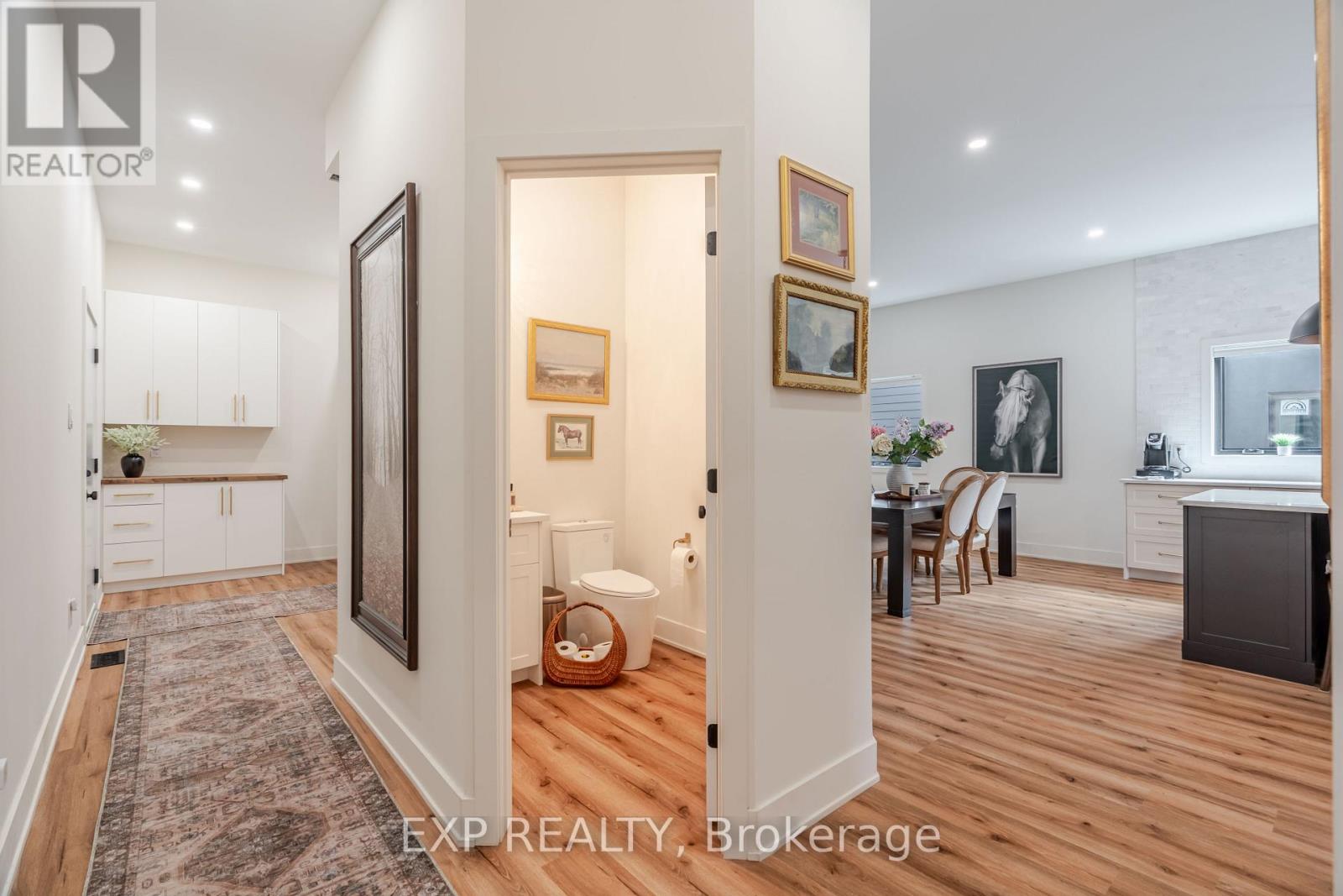 12a Viewmount Drive, Ottawa, Ontario  K2G 1R5 - Photo 17 - X12107769