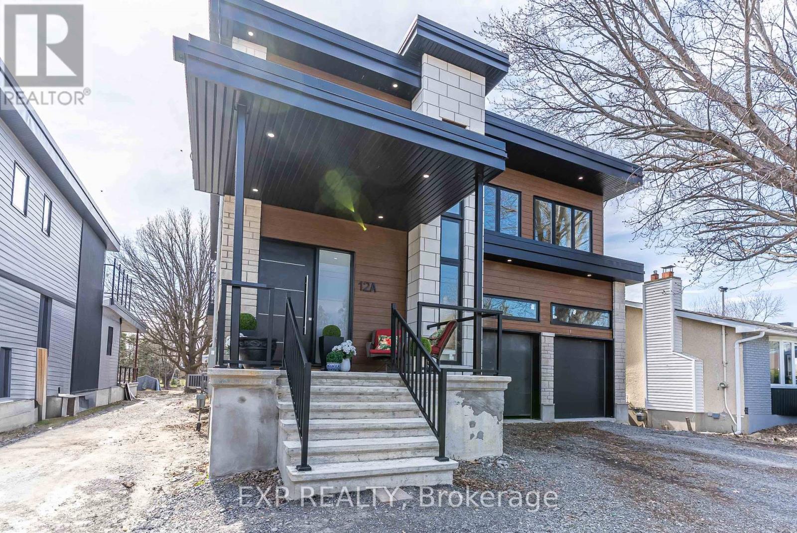 12a Viewmount Drive, Ottawa, Ontario  K2G 1R5 - Photo 2 - X12107769