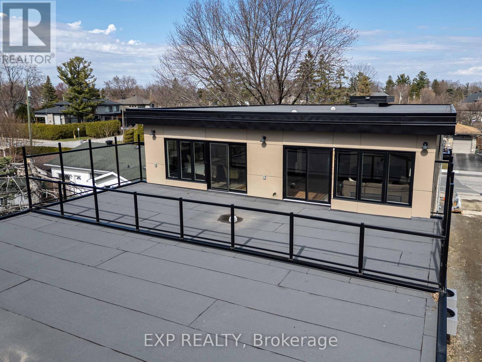 12a Viewmount Drive, Ottawa, Ontario  K2G 1R5 - Photo 35 - X12107769