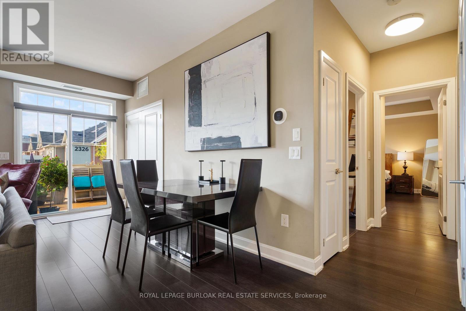 306 - 272 Georgian Drive, Oakville, Ontario  L6H 0K4 - Photo 18 - W12427381